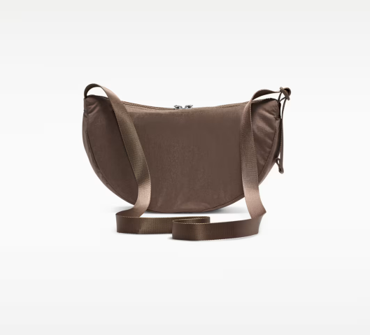 Nike AURA practical crescent-shaped crossbody bag for summer storage with zippered pockets and adjustable shoulder strap – Mink Brown/Mink Brown/Matte Silver