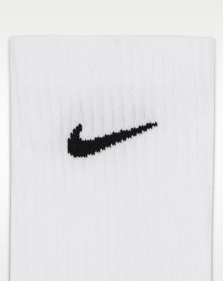 Nike Everyday Plus Lightweight Crew Socks for Men & Women, Cushioned Comfort Sports Socks, Breathable Everyday Essentials, Gym & Streetwear Must-Have，White